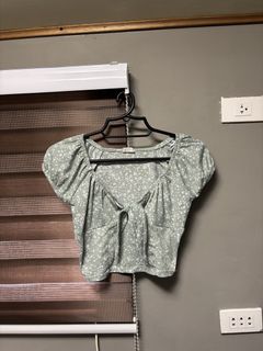 (Category: ) located in . Submitted by isabelasthriftclothes (Listing ID 1444358508, Image 1). Description: .