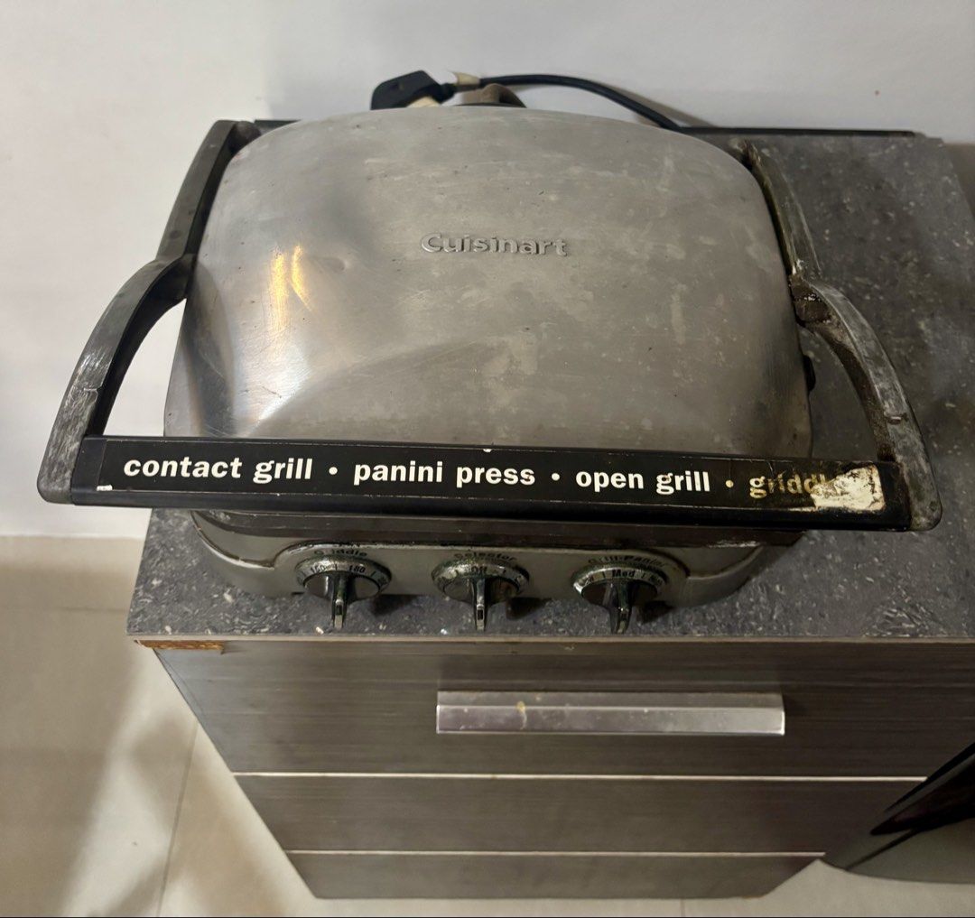 Cuisinart 5-in-1 griller (Category: BBQ, Grills & Hotpots) located in Las Pinas. Submitted by dthreeonlineshop (Listing ID 1444438663, Image 3). Description: .