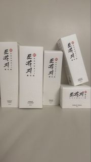 （分類：）位於 。 由 suriboo12 提交（商品編號 1444455746，圖片 1）。簡介： 。