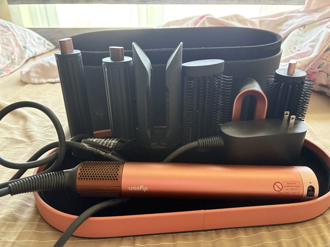 Dyson Airwrap Coanda 2x (Category: Hair) located in Manila. Submitted by allyssa23412 (Listing ID 1444426515, Image 1). Description: •Purchased January 2026 • Complete attachments • Original storage case included • Excellent condition • No issues • Price is slightly negotiable.