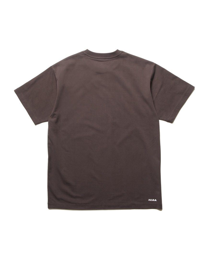 FCRB Script Tee （分類：T-shirt、恤衫、有領衫）位於 Hong Kong。 由 secretmode 提交（商品編號 1444361545，圖片 4）。簡介： Size XL 代購 $740 現售 $550 Cotton Platting Stitch 100% New with Tag 太古交收 or 順豐到付 (順豐優先)。