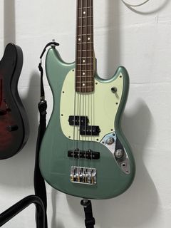 (Category: ) located in . Submitted by shhsnguitar (Listing ID 1444352480, Image 1). Description: .
