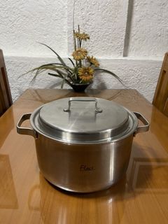 (Category: ) located in . Submitted by doublelkitchenware (Listing ID 1444368233, Image 1). Description: .