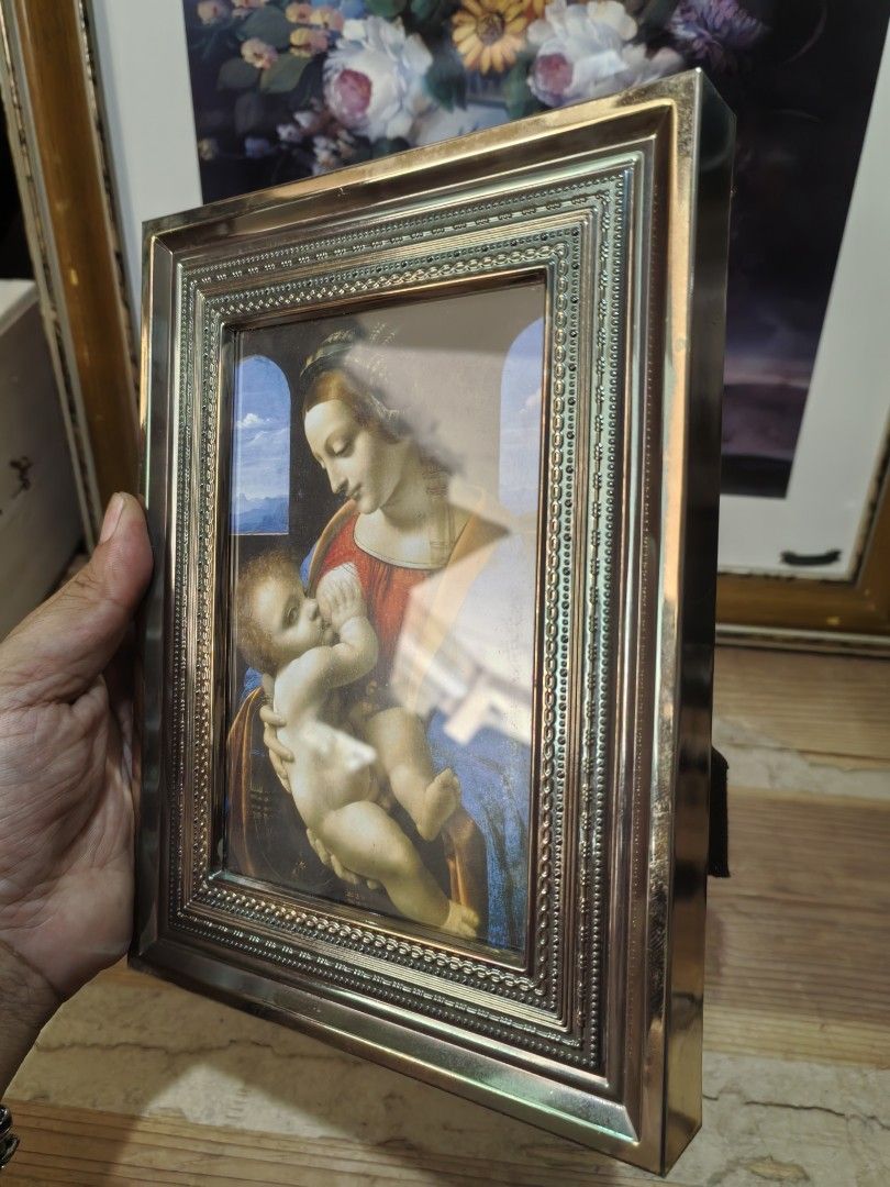 Framed Image (Postcard) In Metal and Glass Frame (Category: Frames & Pictures) located in Cebu City. Submitted by dudes_villanueva (Listing ID 1444473717, Image 3). Description: Framed Image (Postcard) In Metal and Glass Frame 📌 Silvertoned Frame with Metal Tarnish. L6.25xH8.25 in.