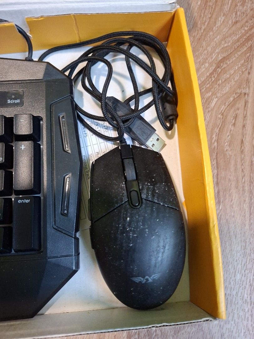 Gaming Keyboard484571944207011843