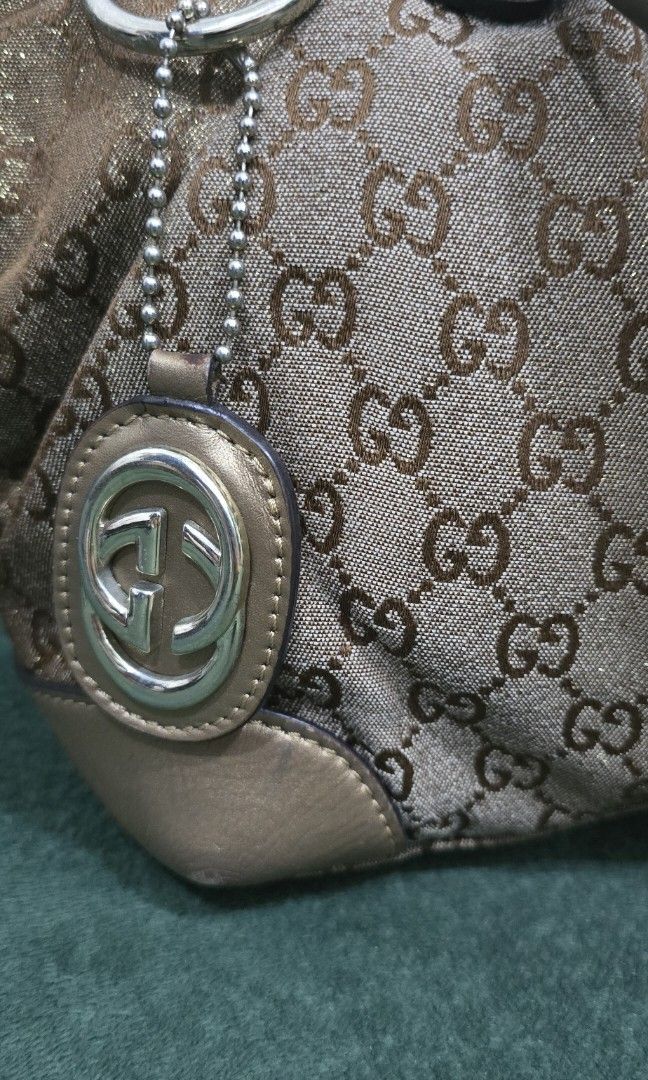Gucci Sukey Handbag (Category: Luxury Bags & Wallets) located in Bacoor. Submitted by deux_trading_corporation (Listing ID 1444424362, Image 2). Description: 21k and above on 2ndhand market. condition: Rank AB - has normal signs of wear but no damage whatsoever. needs bags spa. payment first. you can always ask for discount/tawad but no to sobrang barat. no reservation. always check all the photos. some photo/s indicate the flaw..
