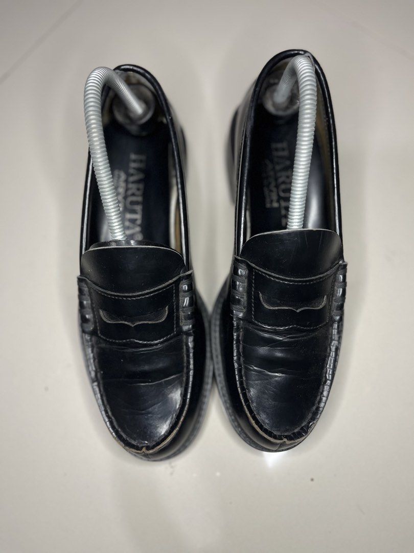 Haruta Black Leather Penny Loafers (Category: Loafers) located in Digos. Submitted by tabsytabs (Listing ID 1444445159, Image 1). Description: Haruta Penny Loafers Very good condition . US 6 Mens / 36 EU/ 24EEE . Issues: Heel drag, Signs of usage, Insole Seps . Mine: 1000+ SF . Check pics for the details & condition of the item. Please note that these are thrifted, preloved and are not brand new unless indicated, manage your expectations thank yo