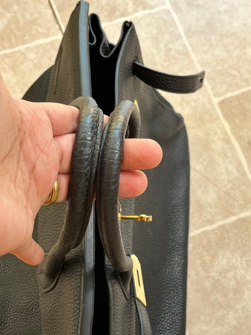 HERMES BIRKIN LUXURY BAG (Category: Luxury Bags & Wallets) located in Malaybalay. Submitted by yanshoppe (Listing ID 1444347868, Image 2). Description: .