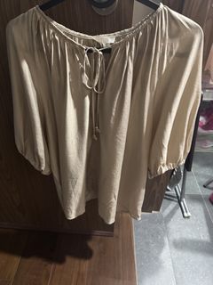 (Category: ) located in . Submitted by declothier (Listing ID 1444336983, Image 1). Description: .