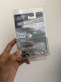 (Category: ) located in . Submitted by hans_diecastSG (Listing ID 1444355443, Image 1). Description: .
