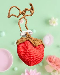 (Category: ) located in . Submitted by welovefleamarket (Listing ID 1444438228, Image 1). Description: .
