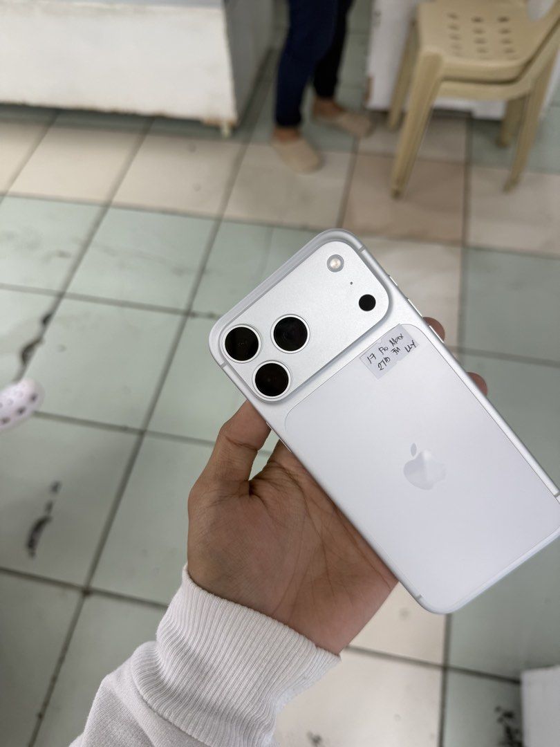 iPhone 17 Pro Max 2TB 100% batt 16cc openline NTC Approved (Category: iPhone 17 Series) located in Manila. Submitted by carimgadgets (Listing ID 1444459151, Image 2). Description: .