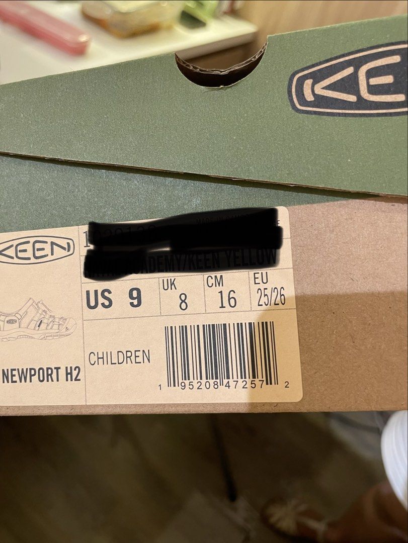 KEEN Newport H2 Children's Sandals US Size 9 (Category: Babies & Kids Fashion) located in Singapore. Submitted by dorrisho (Listing ID 1444359191, Image 3). Description: - KEEN Newport H2 kids' sandals - Size: US 9 (UK 8, CM 16, EU 25/26) - Fun, colorful pattern - Adjustable straps and bungee laces for a secure fit - Ideal for outdoor adventures - Soles show some wear but have plenty of tread remaining - Ready for a new owner.