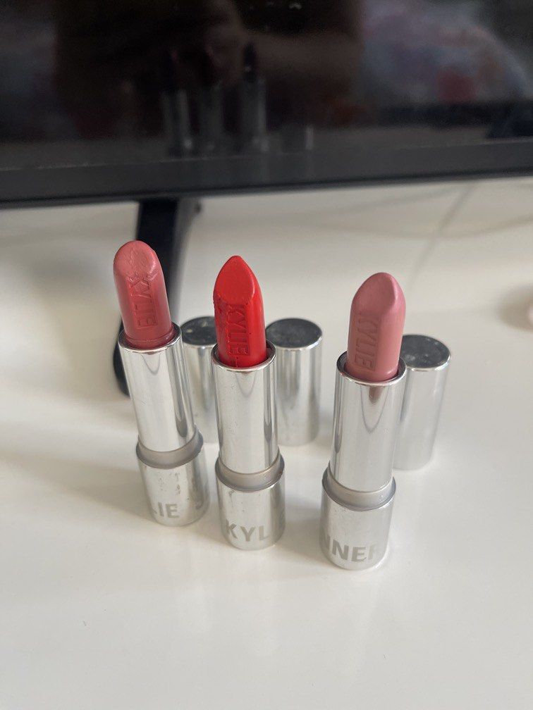 Kylie Cosmetics Lipsticks (Category: Makeup) located in Taguig. Submitted by supplementary (Listing ID 1444389121, Image 1). Description: Pls read: 400 EACH. -AUTHENTIC - I don't use fake make-up. -I am not sure if expire or not. I have too many make-up, I don't remember when ko nabili. .