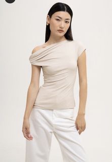(Category: ) located in . Submitted by caroline12x (Listing ID 1444444405, Image 1). Description: .