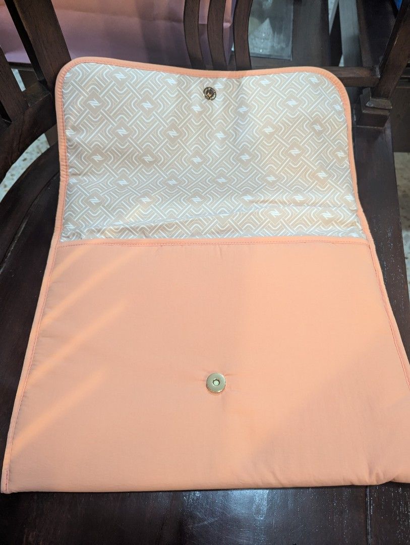 Nepresso Laptop Bag484852020502876161