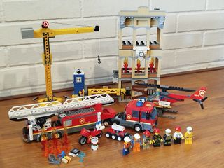 (Category: ) located in . Submitted by bricksnfigs (Listing ID 1444411656, Image 1). Description: .