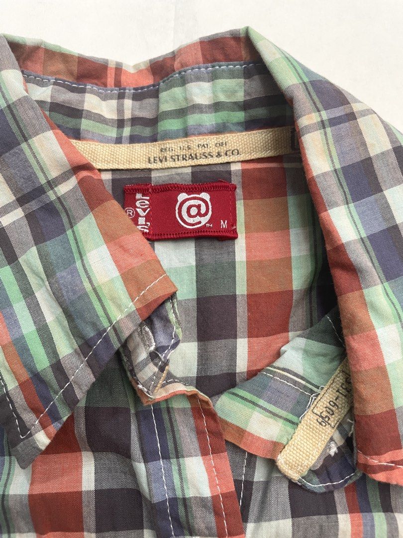 Levis Plaid Short Sleeve Blouse Shirt (Category: Blouses) located in Makati City. Submitted by pepperstoremerch (Listing ID 1444449730, Image 2). Description: Levis Plaid Short Sleeve Shirt Blouse Top Collared Size Medium but can fit XS (it’s very small) Preloved, very good condition Please see pictures D0062.