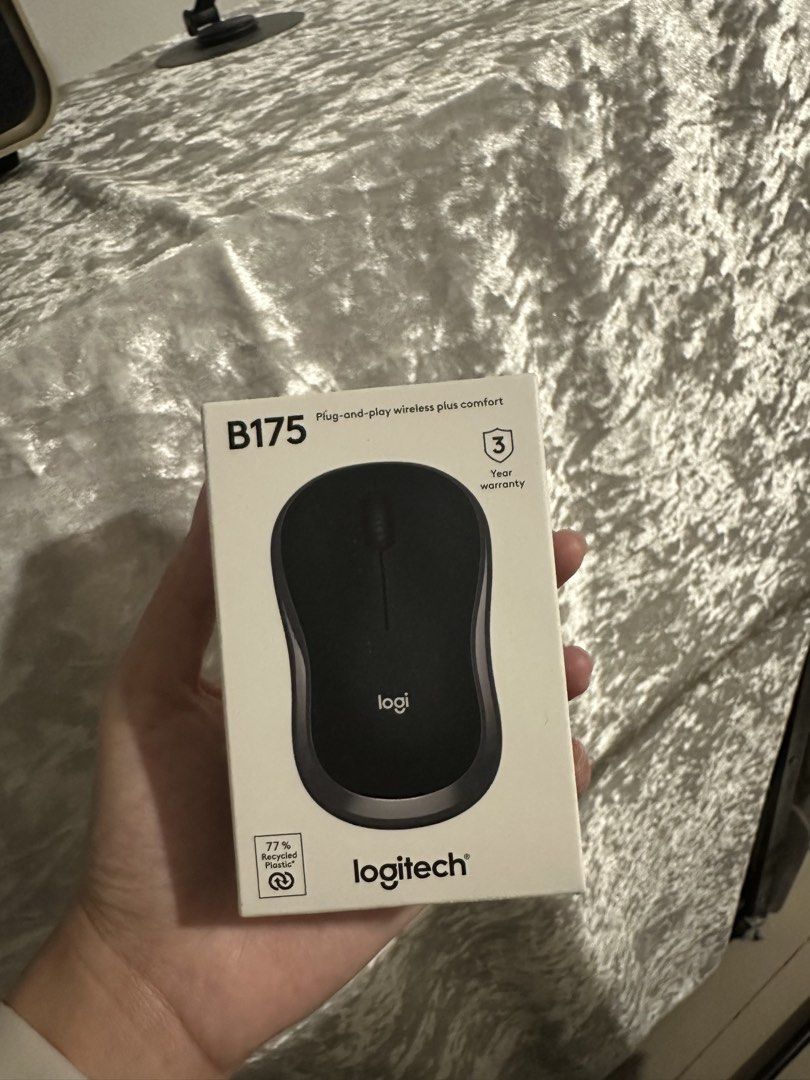 Logitech B175 Wireless Mouse - Black (Category: Mouse & Mousepads) located in Pasig City. Submitted by quick_lacollection.ph (Listing ID 1444305999, Image 1). Description: - Logitech B175 Wireless Mouse (Black) - Easy Plug-and-Play setup - Wireless freedom with up to 10m range - Long-lasting 12-month battery life Brandnew sealed Original price 475.