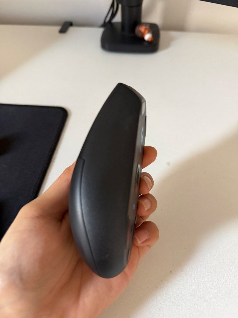 Logitech Gaming Mouse G304 LIGHTSPEED Wireless 12,000 DPI Hero Sensor Lightweight (Category: Mouse & Mousepads) located in Rizal. Submitted by shopwithdikyu (Listing ID 1444446962, Image 2). Description: Logitech Gaming Mouse G304 LIGHTSPEED Wireless 12,000 DPI Hero Sensor Lightweight.