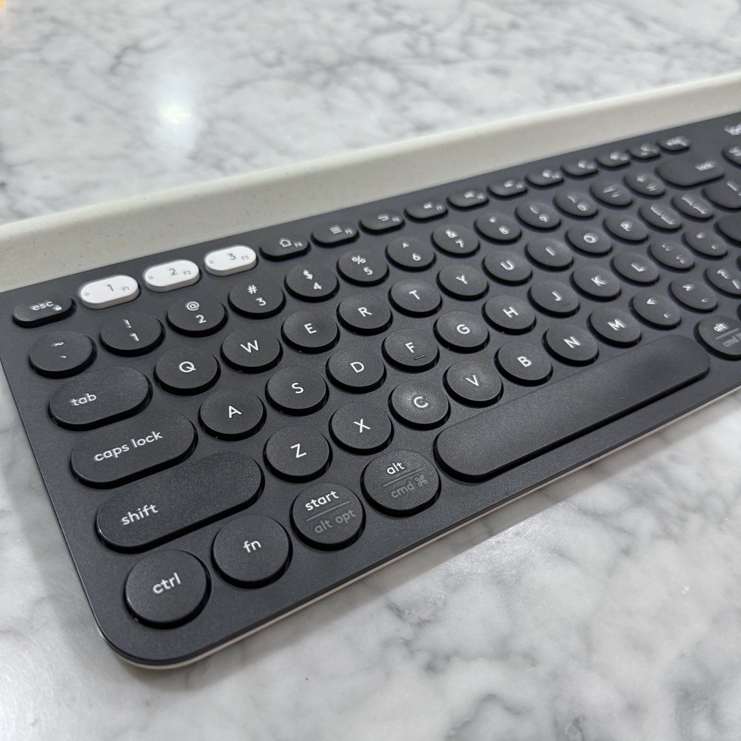 Logitech K780 Multi-Device Wireless Keyboard484450315021199361