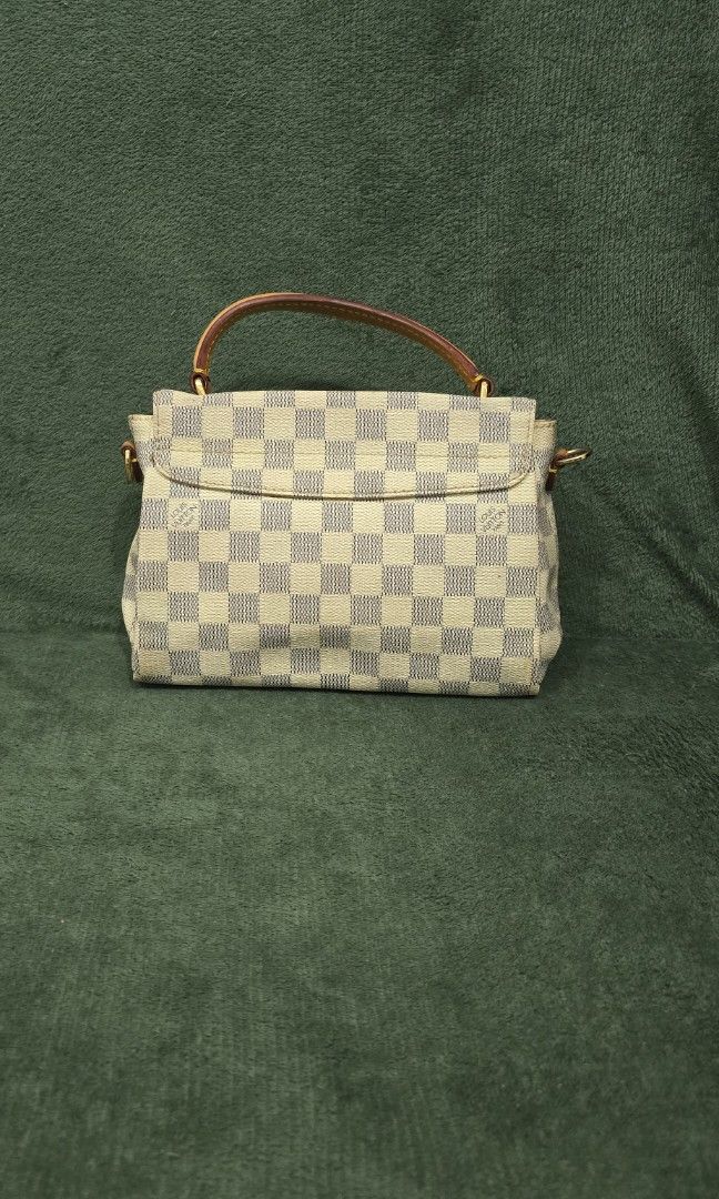 Louis Vuitton Croisette Damier Azur Bag (Category: Luxury Bags & Wallets) located in Bacoor. Submitted by deux_trading_corporation (Listing ID 1444422221, Image 2). Description: 98k and above on 2ndhand market. condition: Rank AB - has normal signs of wear. Damage is the missing part of lock but it doesn't affect the opening or closing of the bag. needs bags spa. payment first. you can always ask for discount/tawad but no to sobrang barat. no res