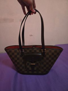 (Category: ) located in . Submitted by karlleseshops (Listing ID 1444336187, Image 1). Description: .