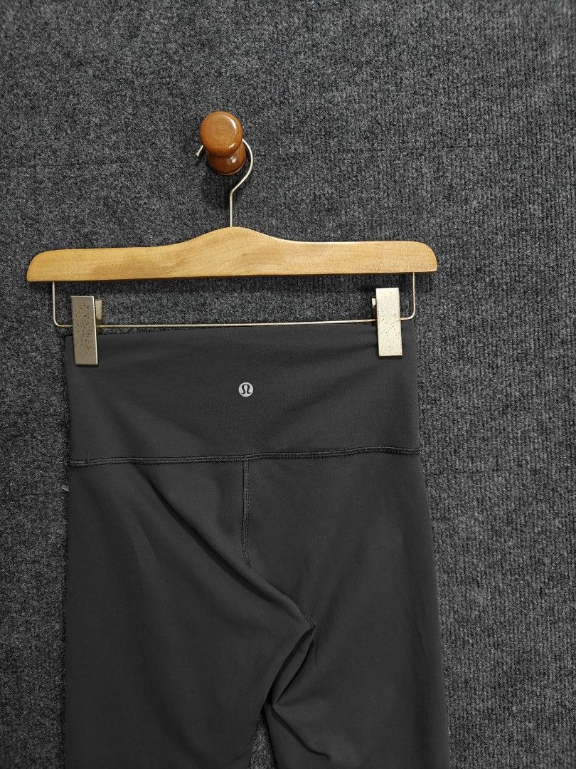Lululemon Align High-Rise Leggings - Dark Grey (Category: Activewear) located in Alaminos. Submitted by epargne (Listing ID 1444343426, Image 3). Description: Condition: Excellent ! Color rate: 9.5/10 Size: Small Measurement: ⬇️⬇️⬇️ Waistline' 26-28 'Length' 34 Issue: None.