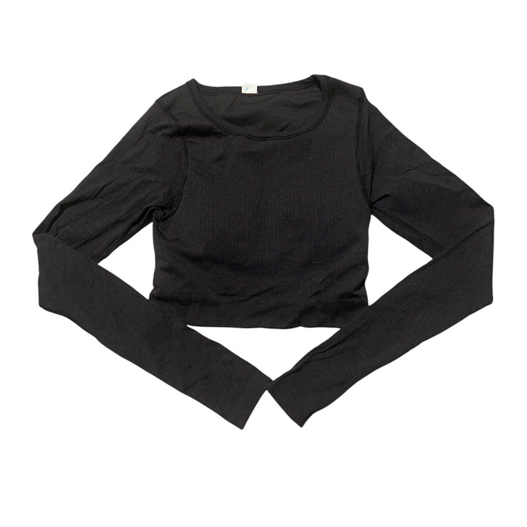 Lululemon Ebb to Street Long Sleeve dot 2 (Category: Activewear) located in Iba. Submitted by xooperfindslb (Listing ID 1444432258, Image 3). Description: Lululemon Ebb to Street Long Sleeve Black Dot size 2 Like new No issue 10/10.