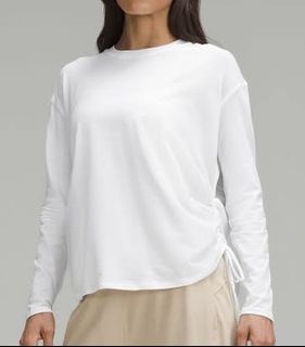 (Category: ) located in . Submitted by jnc__apparel (Listing ID 1444318401, Image 1). Description: .
