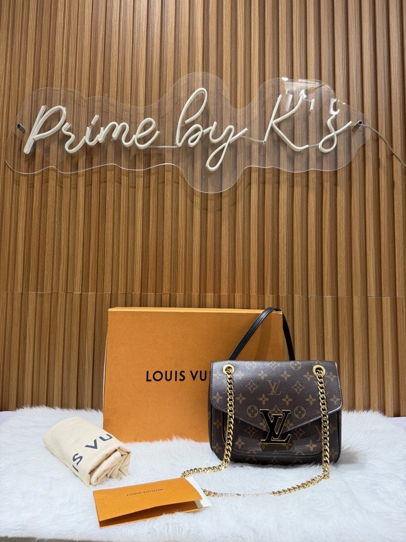 LV Passy Chain Bag (Category: Luxury Bags & Wallets) located in Manila. Submitted by ktjvr (Listing ID 1444432046, Image 1). Description: Rank A Microshipped With box, dustbag, receipt .