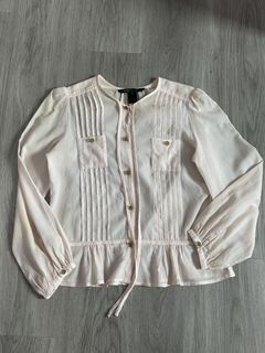 (Category: ) located in . Submitted by bijouelegance (Listing ID 1444450873, Image 1). Description: .