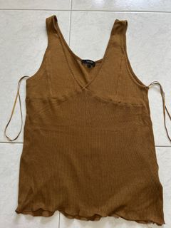 (Category: ) located in . Submitted by wxcloset (Listing ID 1444362631, Image 1). Description: .