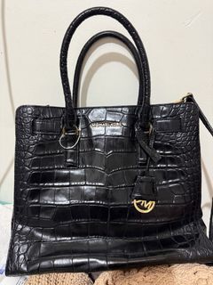 (Category: ) located in . Submitted by baguiogurl2 (Listing ID 1444308803, Image 1). Description: .