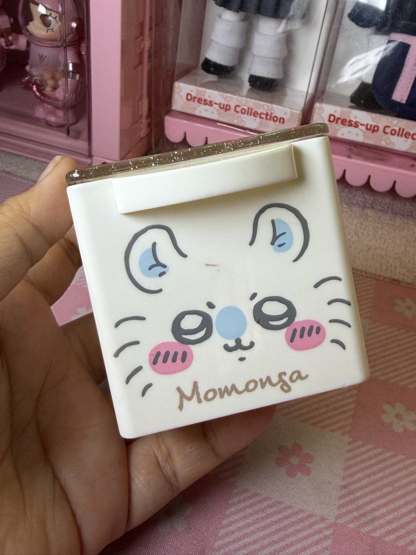 Momonga White Cat Storage Container with Glitter Lid (Category: Storage Boxes & Baskets) located in Caloocan City. Submitted by fluffy.stuff10 (Listing ID 1444417807, Image 2). Description: check pics for details .