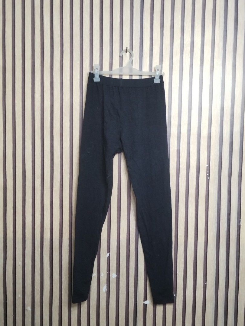 MUJI CLASSIC VINTAGE THERMAL INNER WEAR LEGGINGS TIGHTS JOGGERS SWEATS PANTS BLACK MEDIUM 17x36x11 (Category: Joggers) located in Dasmarinas. Submitted by yg_supplies (Listing ID 1444347687, Image 2). Description: PLEASE READ FAQ’s > Yes, available! > Last price posted. TAKE IT OR LEAVE IT! > Dasmariñas Cavite > ADDITIONAL PHOTOS are NOT AVAILABLE as we seal the items after taking pictures. > GCASH payment > JNT shipping / LALAMOVE for rush =====