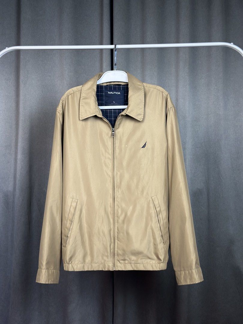 Nautica Jacket Size Beige Bi-Swing (Category: Coats, Jackets and Outerwear) located in Batangas. Submitted by geejay2ph (Listing ID 1444344557, Image 1). Description: sɪᴢᴇ: Large on Tag Neck to Bottom Length (27) in. Pit-Pit Width (24) in. Shoulder-Cuffs (25) in. ᴄᴏɴᴅɪᴛɪᴏɴs: Pristine Condition Like New ✨.