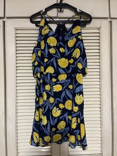 (Category: ) located in . Submitted by issastore (Listing ID 1444393736, Image 1). Description: .