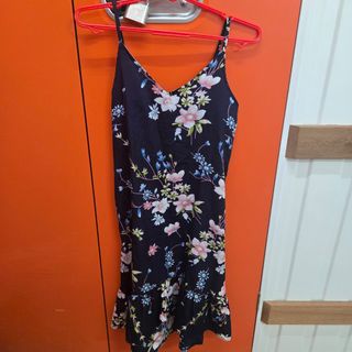 (Category: ) located in . Submitted by prettythings_ (Listing ID 1444452728, Image 1). Description: .