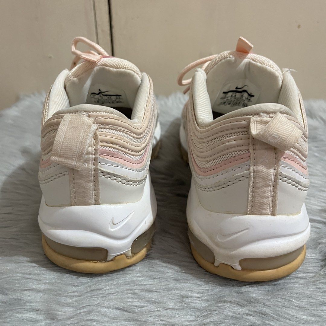 Nike Air Max 97 (Category: Sneakers) located in Manila. Submitted by declutterfairy_ph (Listing ID 1444460585, Image 3). Description: Size: EU 38/ UK 5/ US 7 -Well used, cleaned, then kept in storage. -Flaws: please see last 5 photos -Most of its flaws were due to bad storage condition. -I don’t have any idea where to have it fixed/repaired, selling it for a low price. -Needs cleaning..