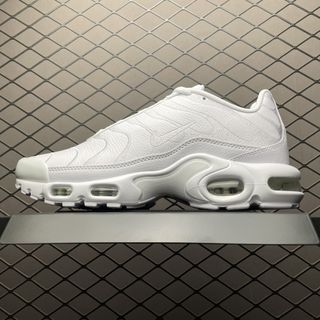 (Category: ) located in . Submitted by lovely_shoes (Listing ID 1444321244, Image 1). Description: .