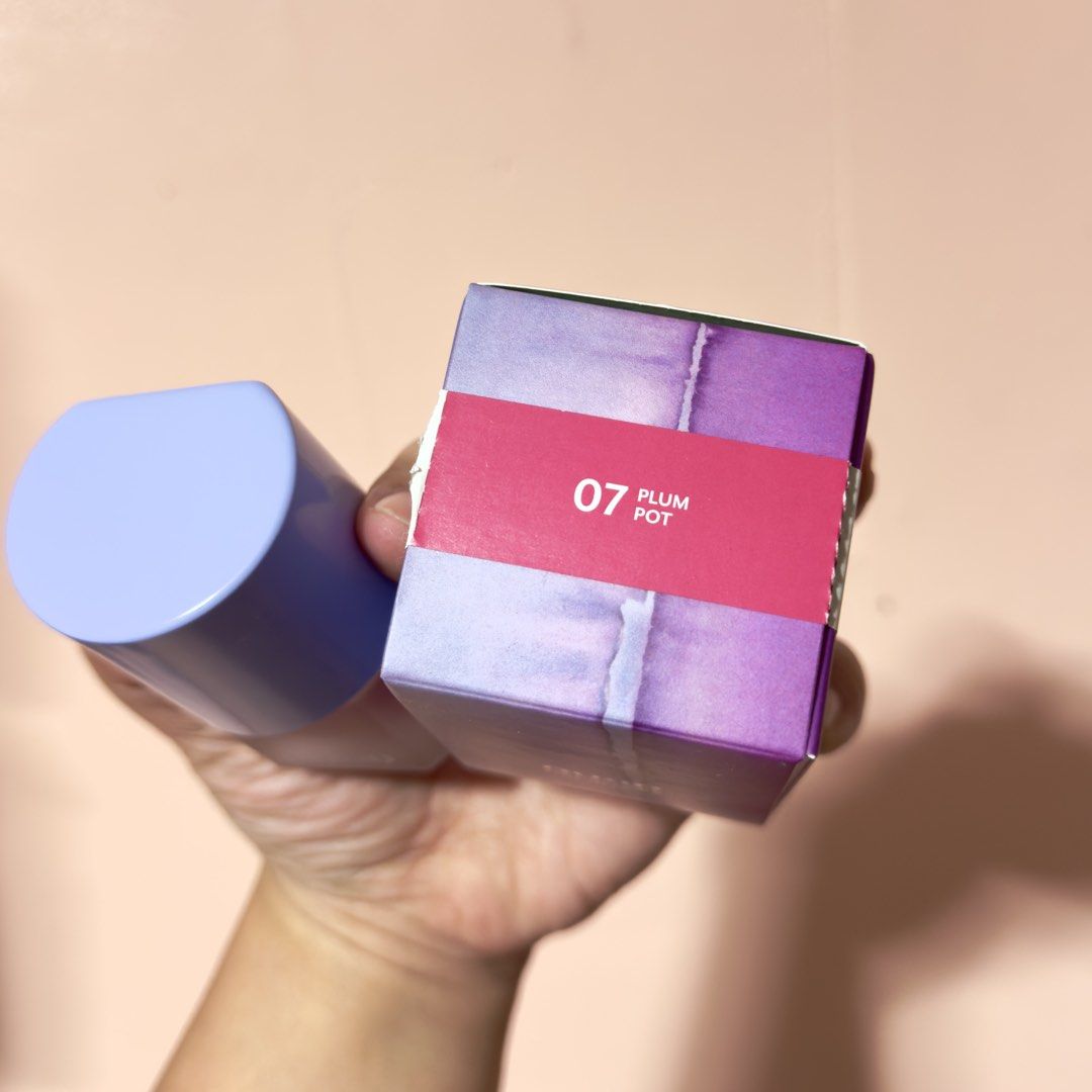 Nuse Liquid Care Cheek 07 Plum Pot (Category: Makeup) located in Taguig. Submitted by cris_021 (Listing ID 1444450461, Image 2). Description: - Shade: 07 Plum Pot - used once.