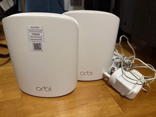 Orbi Router RBR350496726668539996160