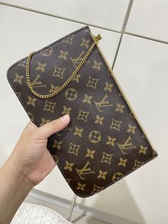 (Category: ) located in . Submitted by amarasluxbag (Listing ID 1444437819, Image 1). Description: .