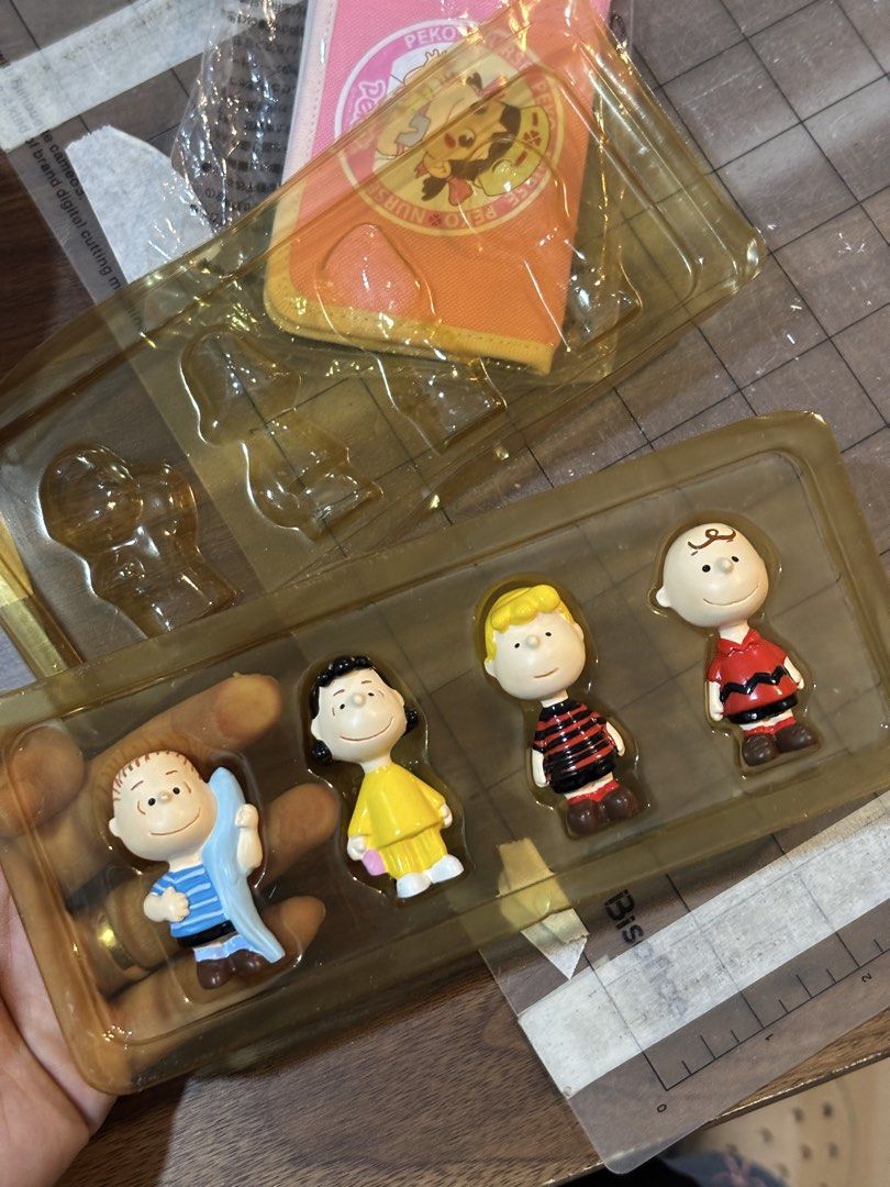 Peanuts Linus Lucy Schroeder Charlie Brown Mini Figures Set (Category: Figurines & Statues) located in Tacurong. Submitted by billlie23 (Listing ID 1444367593, Image 2). Description: - Set of 4 Peanuts mini figures - Includes Linus, Lucy, Schroeder, and Charlie Brown - Figures are in original packaging - Small and detailed collectible figures - Ideal for Peanuts fans and collectors - Box shows some wear, but figures are protected inside Material 