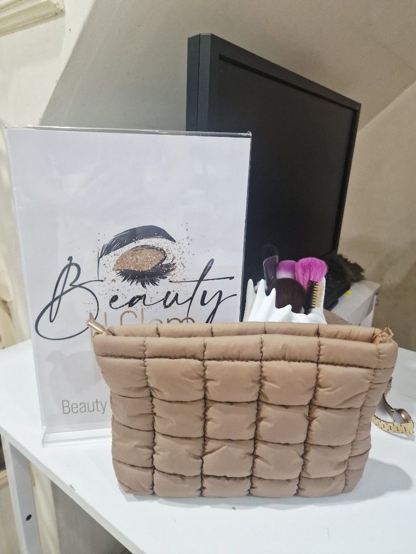 Quilted Puffy Make Up Pouch (Category: Makeup) located in Quezon City. Submitted by floreskari78555 (Listing ID 1444415516, Image 1). Description: Meet your new favorite beauty essential: The Quilted Puffy Make Up Pouch! ✨☁️ Super soft, insanely puffy, and oh-so-aesthetic. Whether you're packing for a weekend getaway or organizing your daily vanity, this spacious pouch has room for it all—your must-have cosmetics, skincare routines, everyday perf