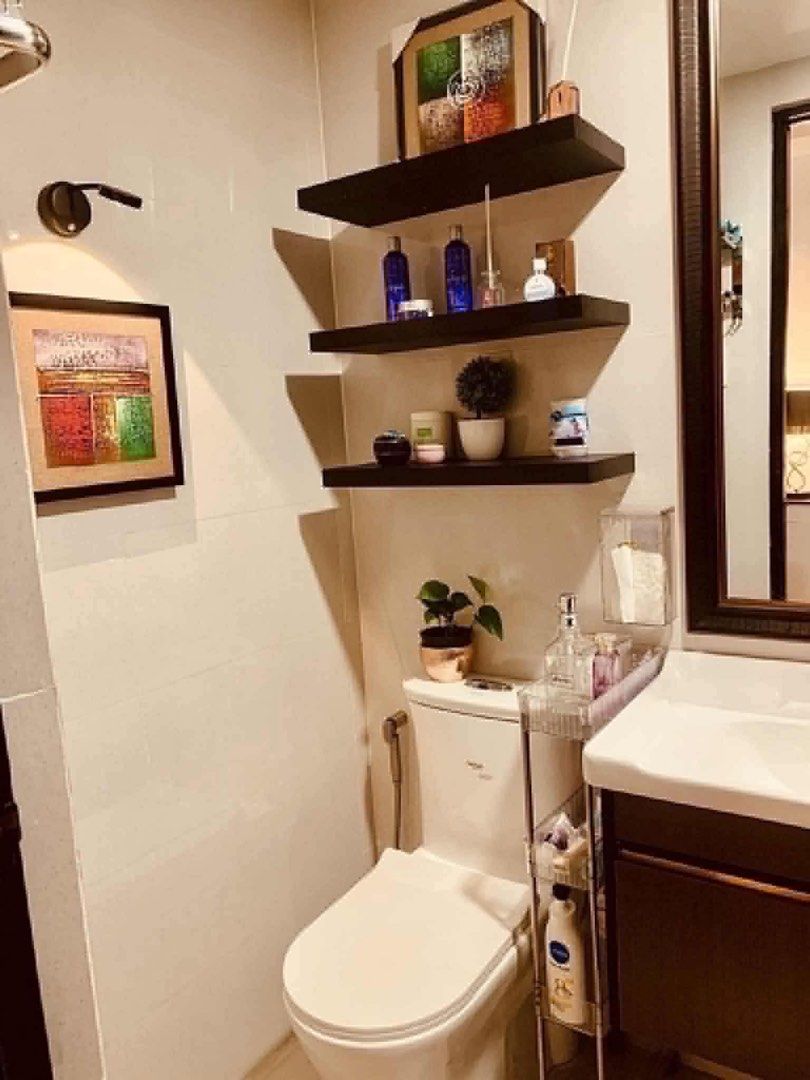 R Square Residences – 1BR Converted Studio with Balcony (Makati View) (Category: Apartments & Condos) located in Manila. Submitted by TCC.ETC (Listing ID 1444455992, Image 3). Description: 🏙️ FOR SALE: R Square Residences – 1BR Converted Studio with Balcony (Makati View) 📍 Location: R Square Residences, Taft Avenue corner Pablo Ocampo Sr. Street, Malate, Manila (Just across De La Salle University and St. Benilde) Unit Details: ✨ 1 Bedroom Conve