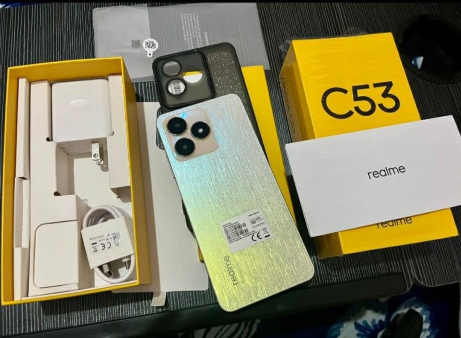 REALME C53 6/128gb 100% original! (Category: Realme) located in Santa Rosa. Submitted by cyberspacemarket123 (Listing ID 1444341889, Image 3). Description: Realme C53 100% original mga boss hindi premium copy hindi ren fake. 100% original mga bossing complete with box with original realme charger adapter and cord nia na never pa po nagagamit bago pa yan ung charger nia never pa po nagamit mga boss check mo pa mabute malinaw camera matagal malowba