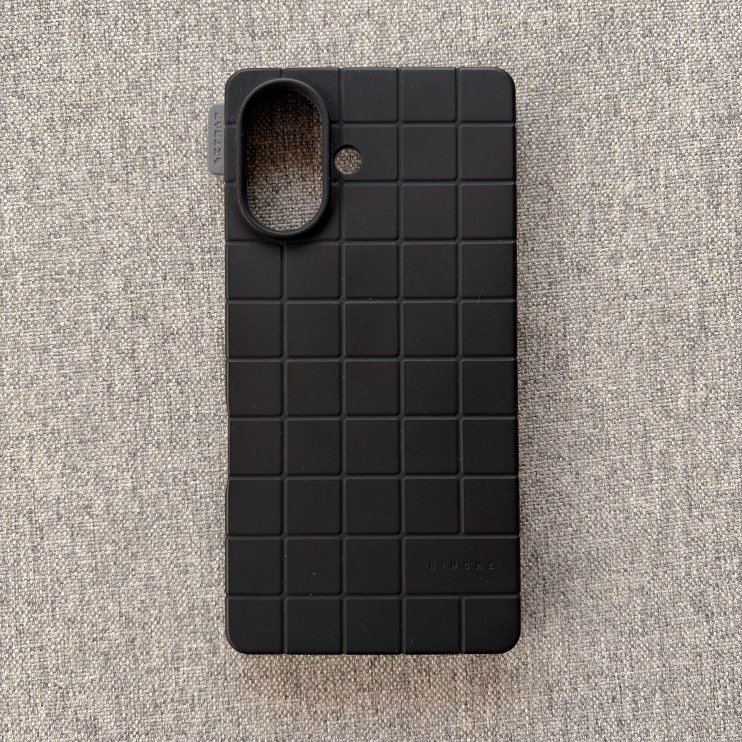 Ringke Bitmap iPhone 16 Case (Category: Cases & Sleeves) located in Bulacan. Submitted by jamjam_22 (Listing ID 1444322788, Image 1). Description: Ringke bitmap iphone 16 Case free 2 Case. Super Strong Magsafe.