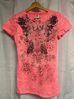 (Category: ) located in . Submitted by ukaythriftshirt (Listing ID 1444491682, Image 1). Description: .